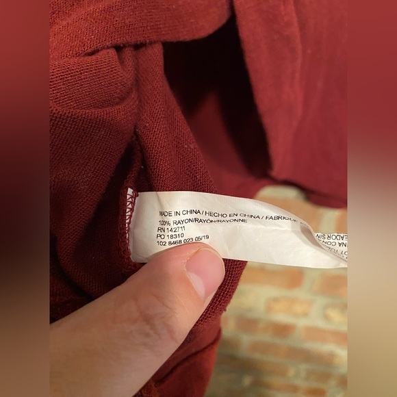 Eloquii maroon red twist back top short sleeve size 22 24 - Picture 2 of 5